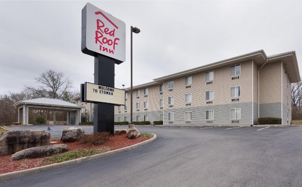 Red Roof Inn Etowah - Athens, TN image 4